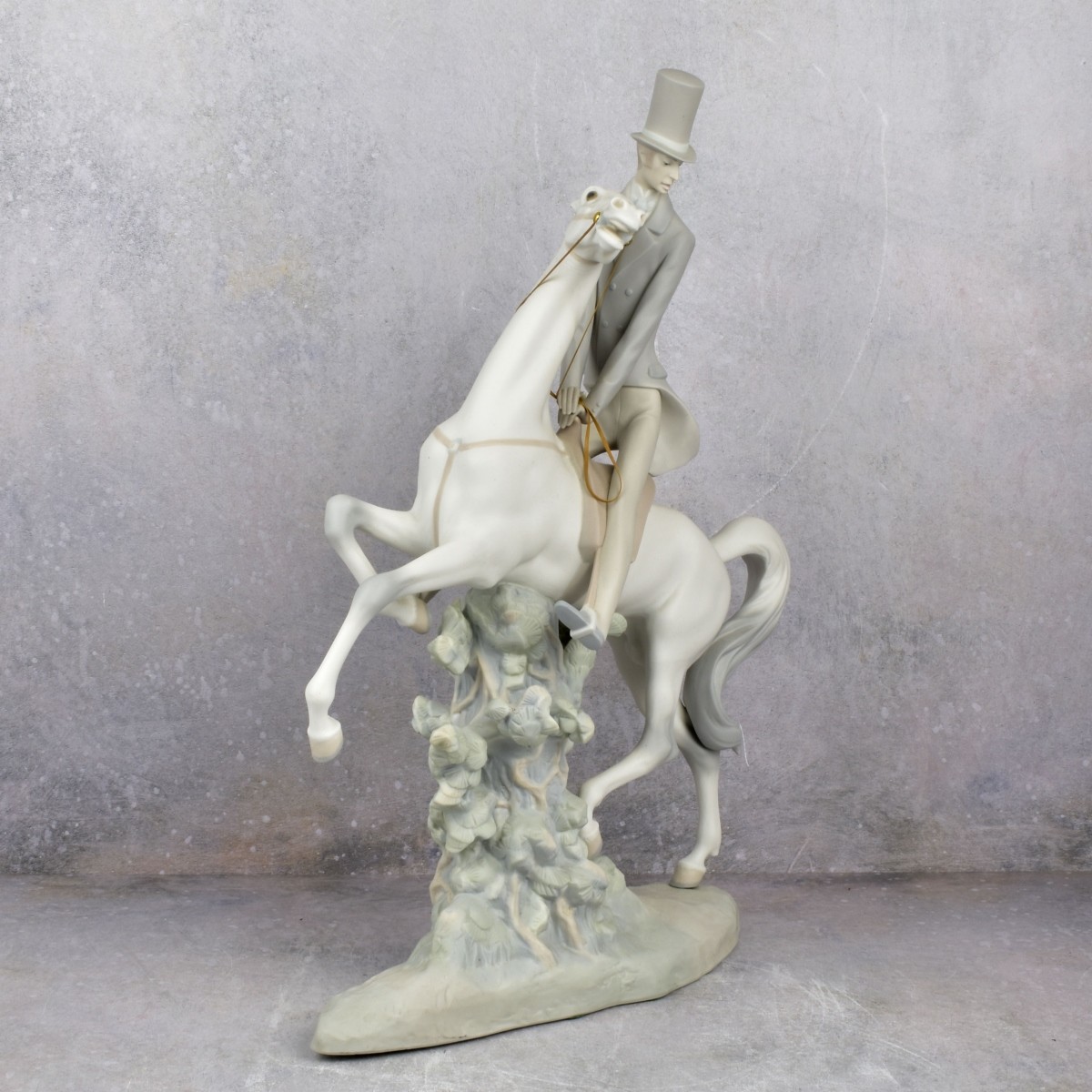 Lladro Bisque Figure of an Elegant Gentleman