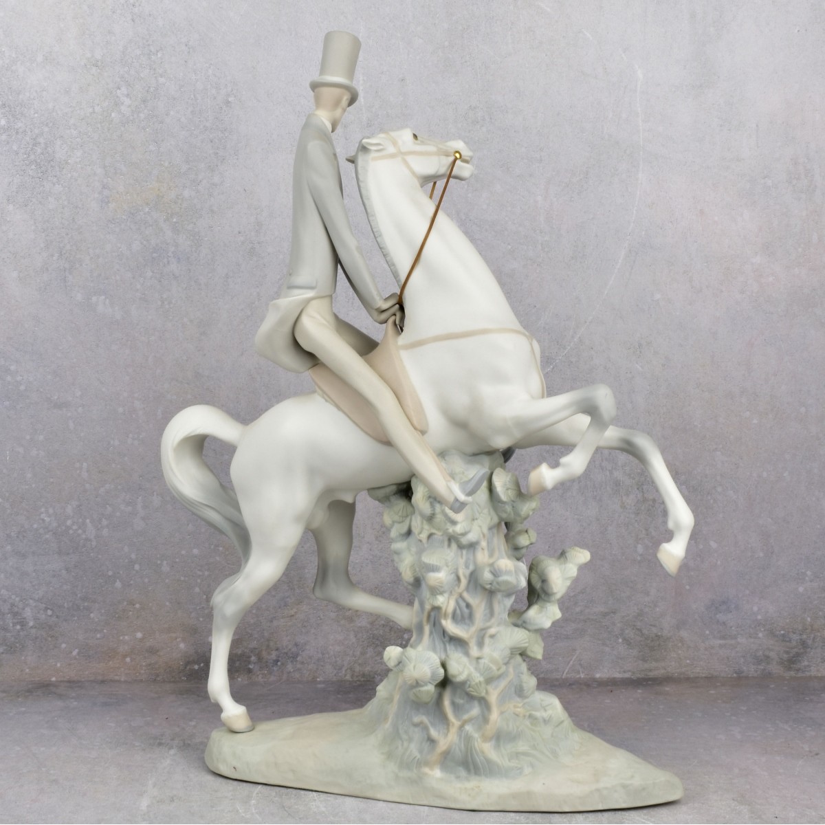 Lladro Bisque Figure of an Elegant Gentleman