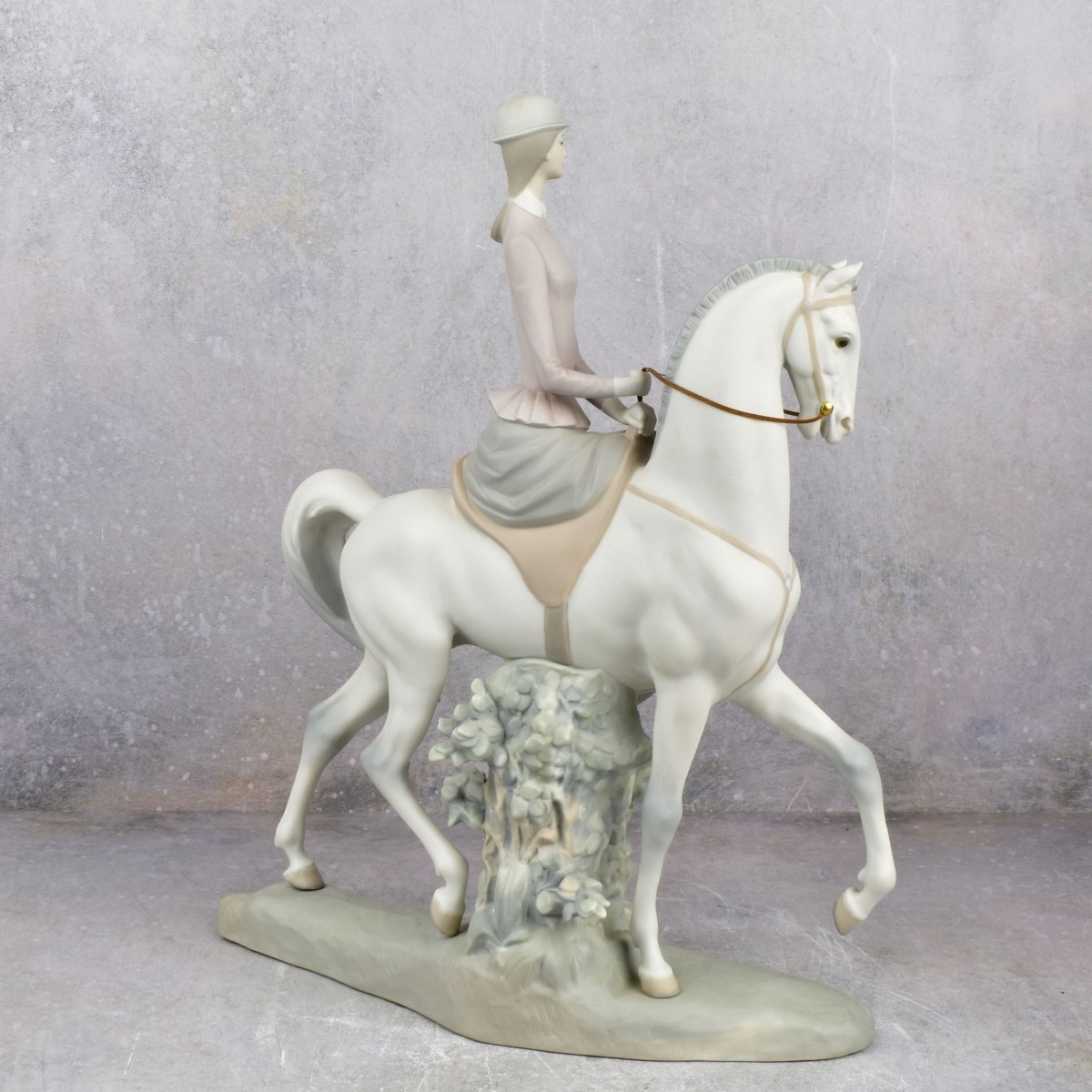 Lladro Bisque Figure of an Elegant Woman