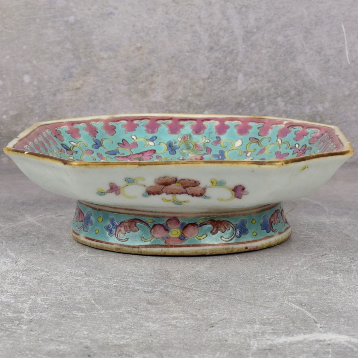 Antique Chinese Famille Verte Porcelain Dish