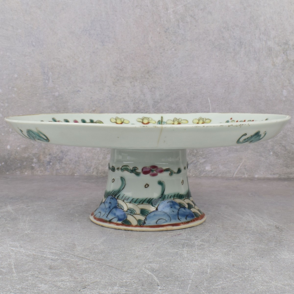 Antique Chinese Famille Rose Porcelain Pieces