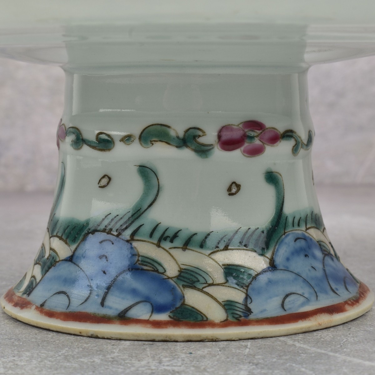 Antique Chinese Famille Rose Porcelain Pieces