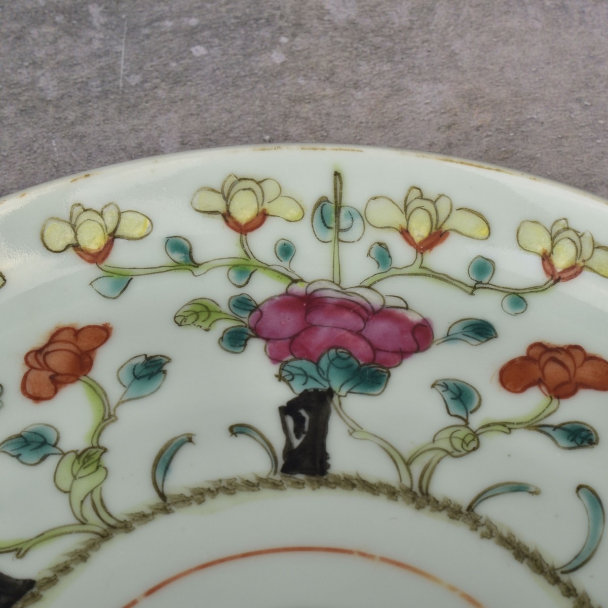 Antique Chinese Famille Rose Porcelain Pieces