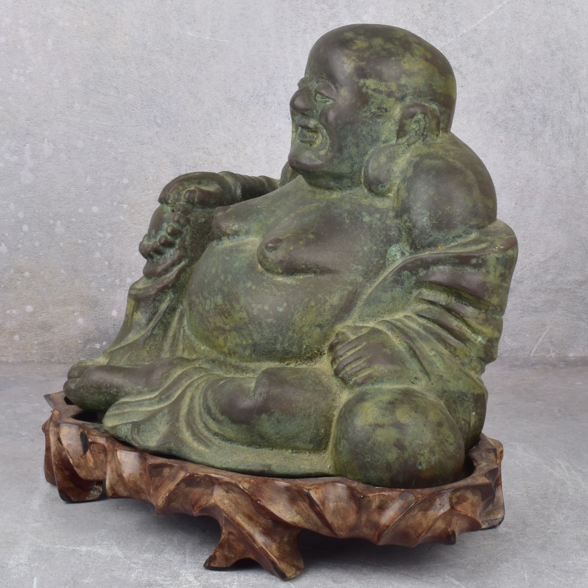 Vintage Bronze Buddah Figure