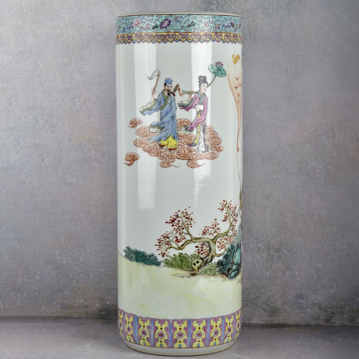 Chinese Famille Rose Porcelain Umbrella Stand