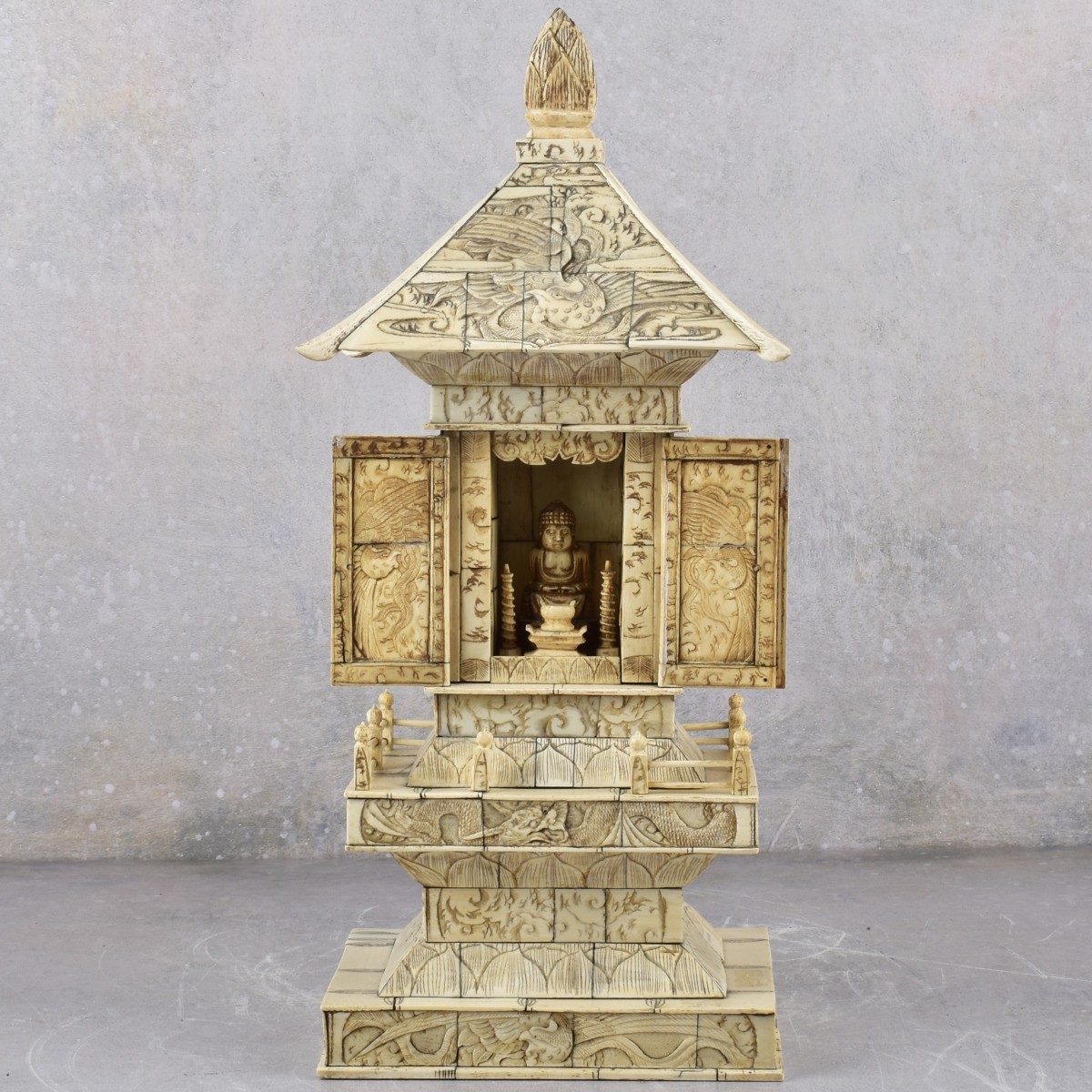 Antique Chinese Finely Carved Buddah Temple/Pagoda