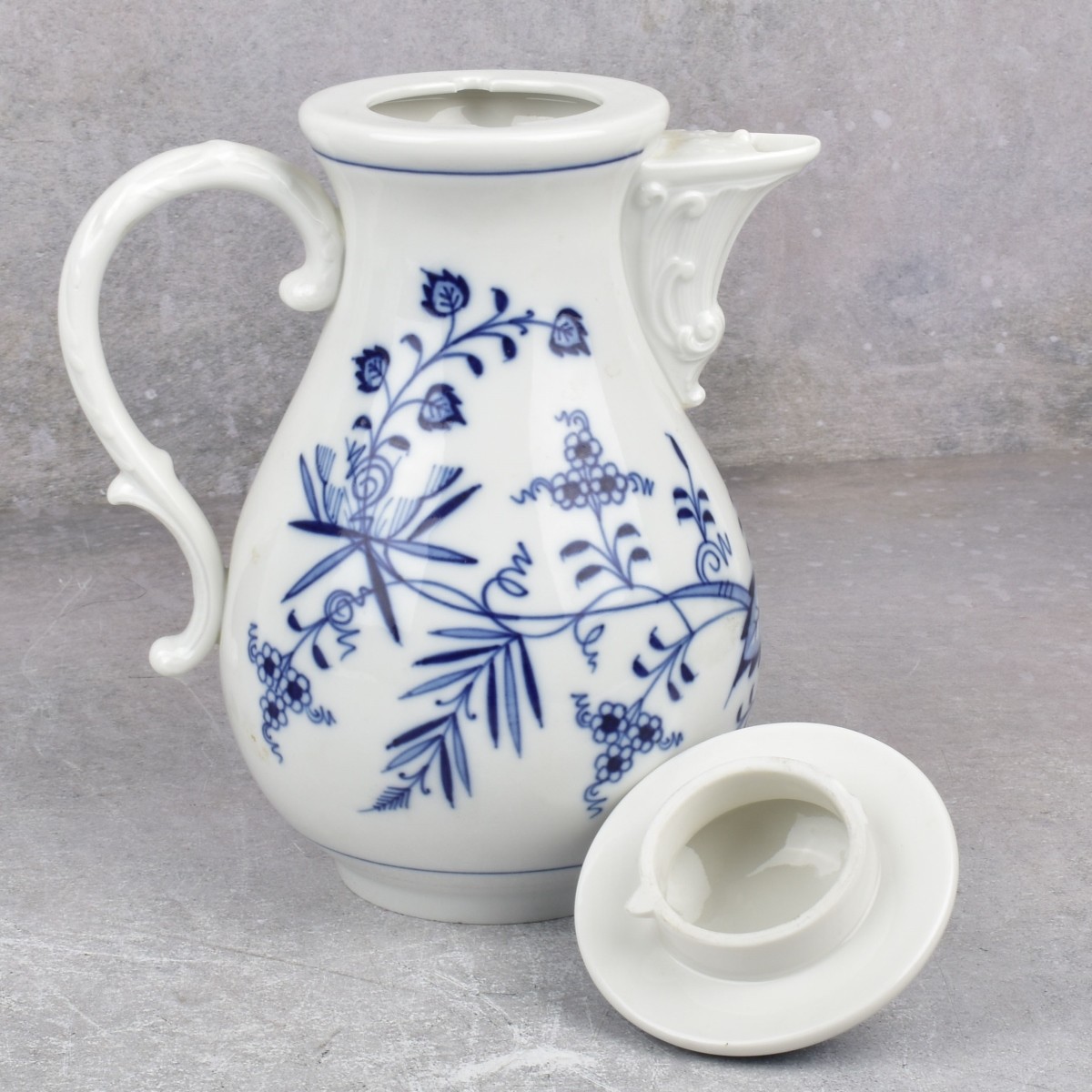 German Meissen Porcelain Coffee Pots
