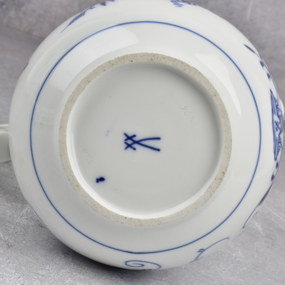 German Meissen Porcelain Coffee Pots