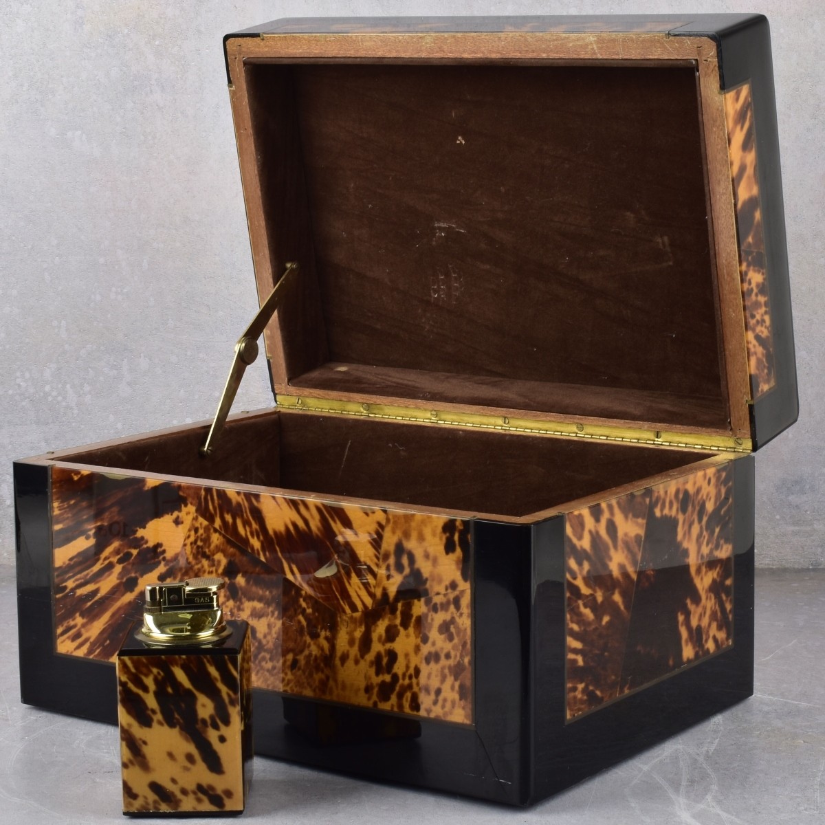 Large Faux Tortoiseshell Hinged Box and Lighter