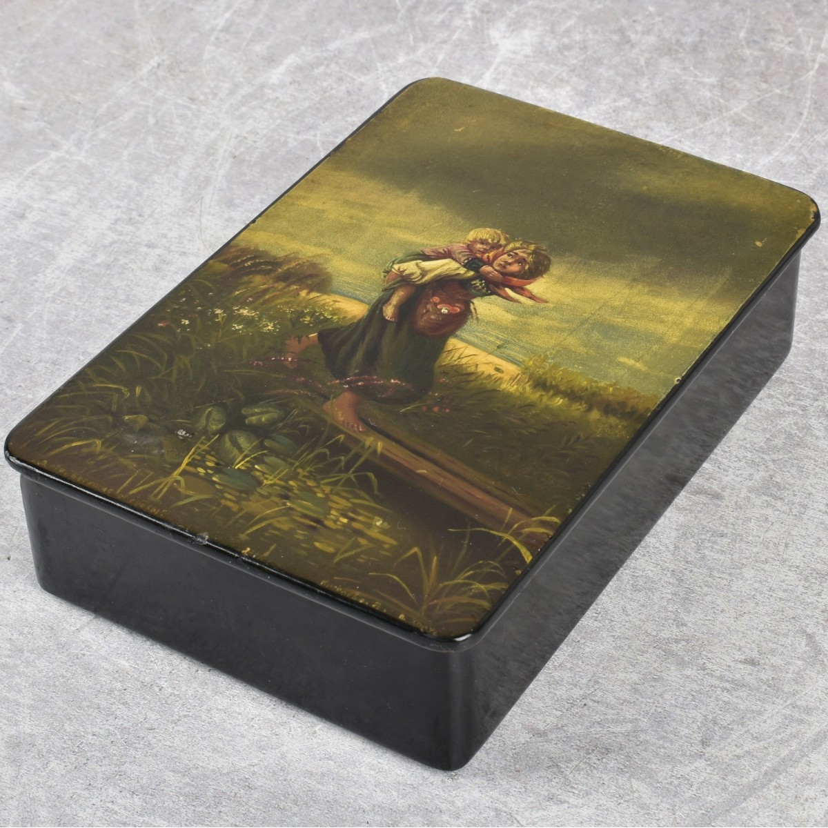 Vintage Russian Paper Mache Box
