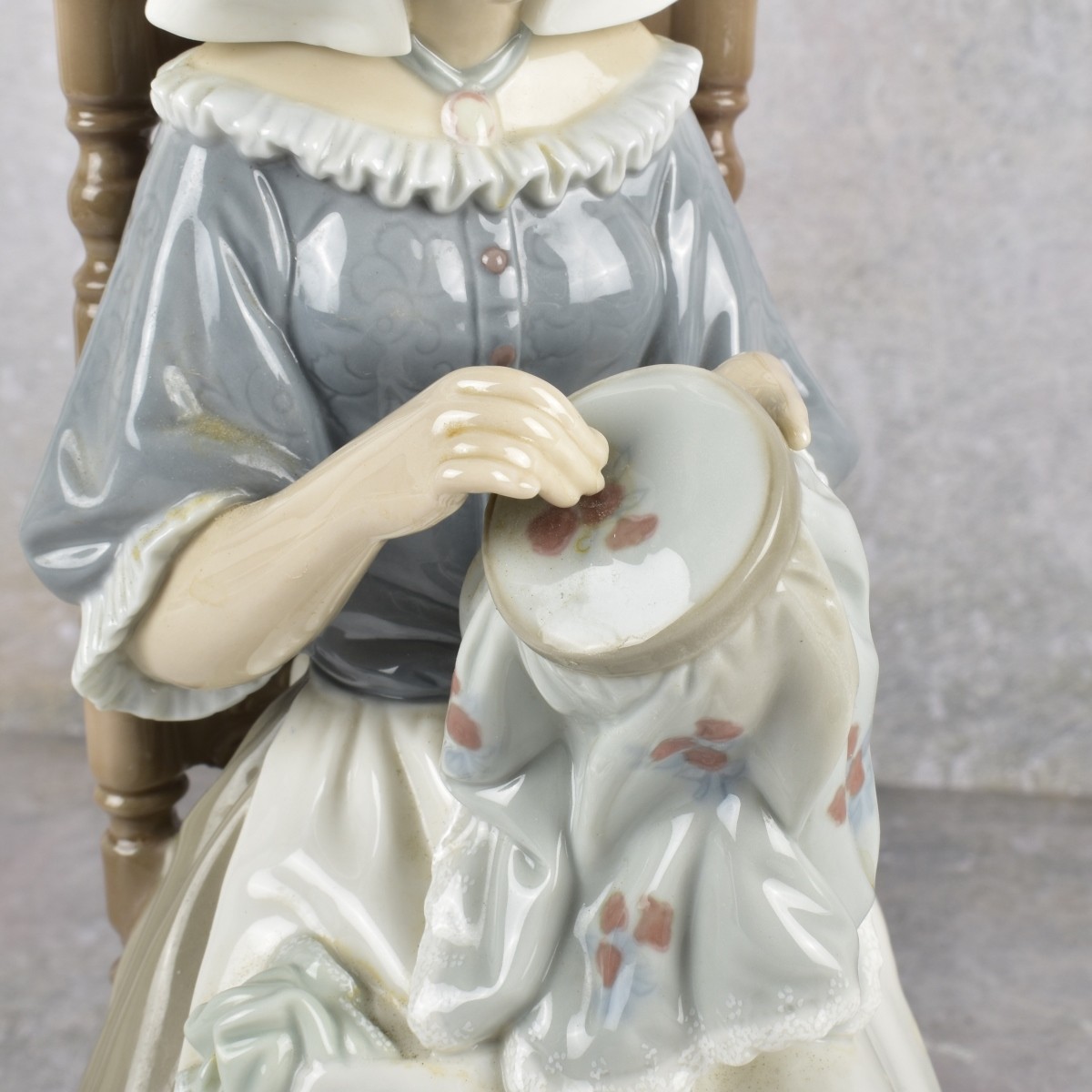 Lladro Spain Gloss Porcelain Sculpture