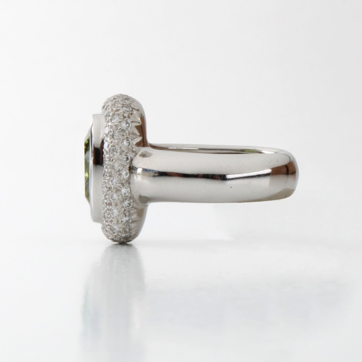 Peridot, Diamond and 18K Ring