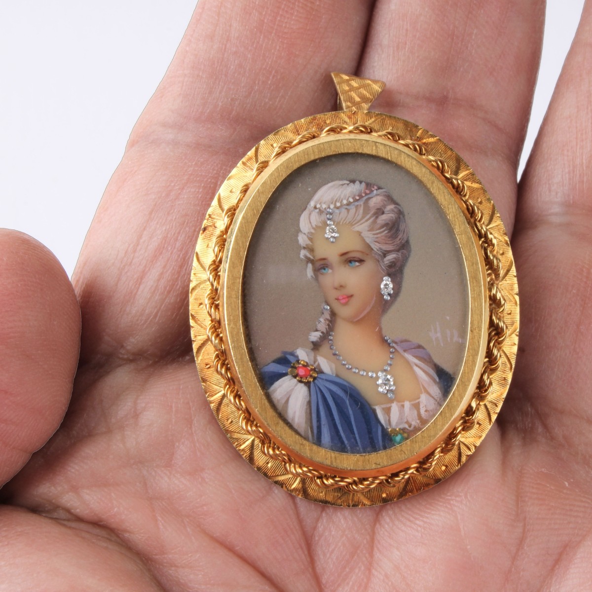 18K Portrait Miniature Pendant