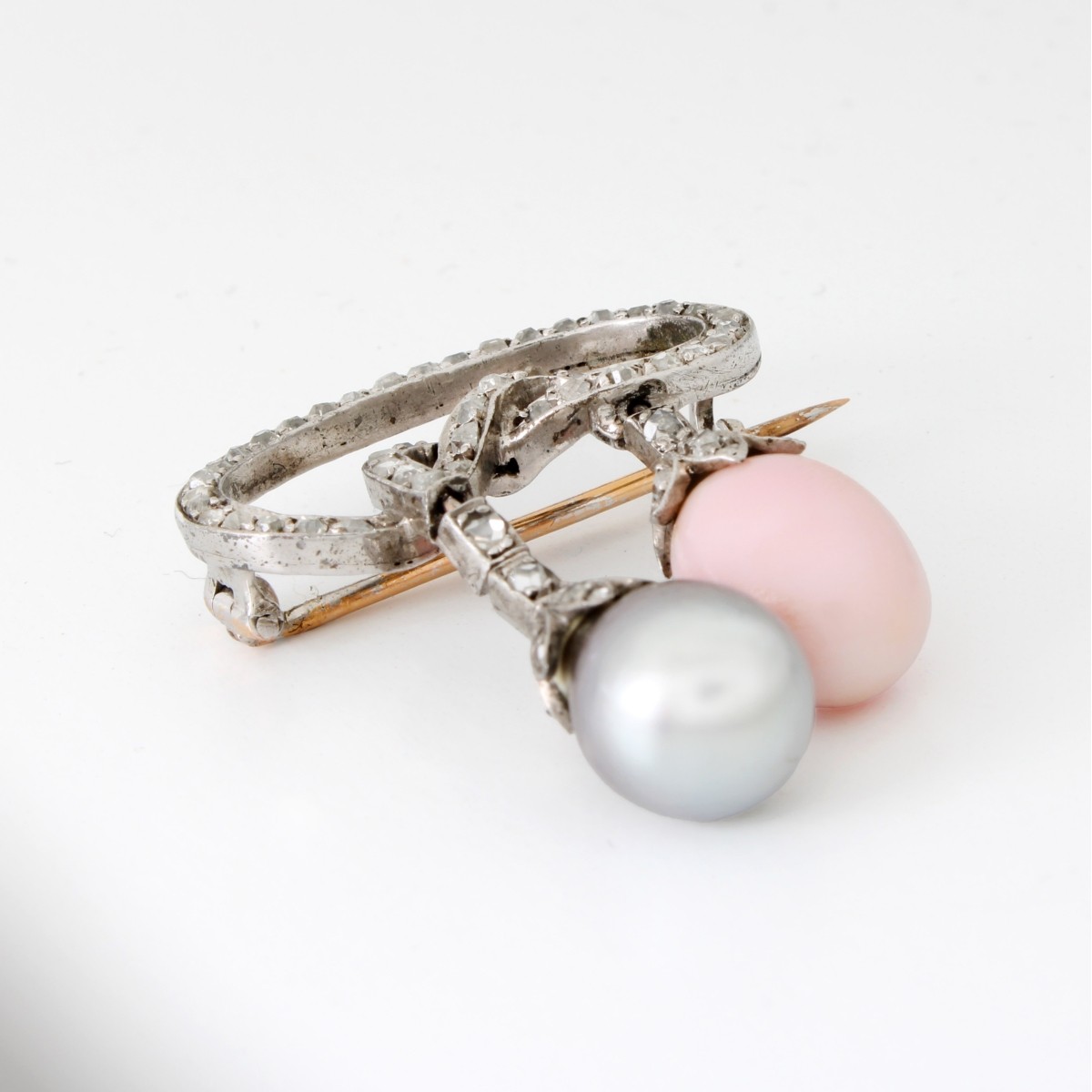 Edwardian Conch Pearl 14K Brooch