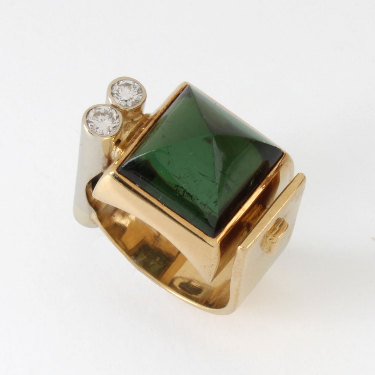 Tourmaline, Diamond and 18K Ring