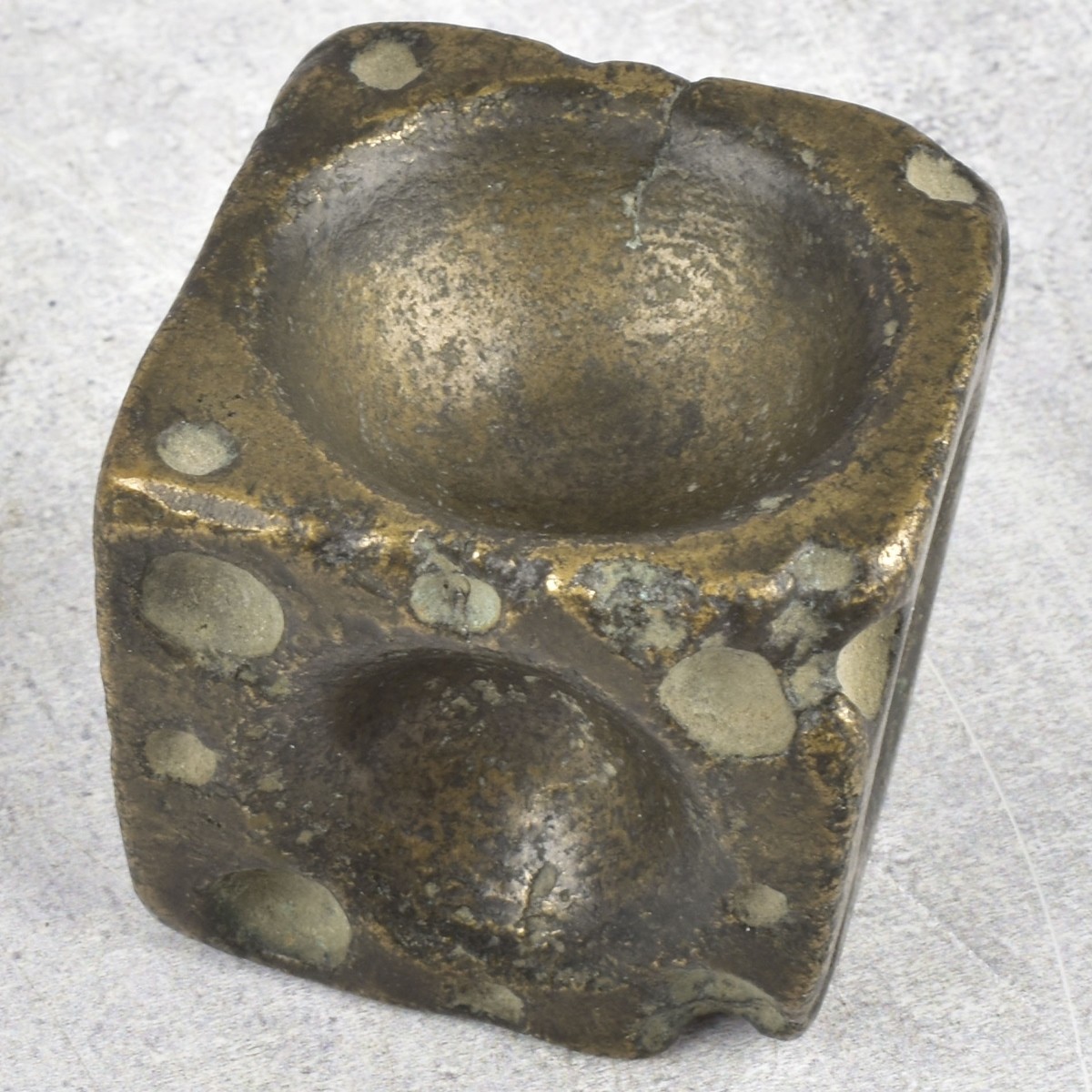 Antique Persian Assyrian Articles