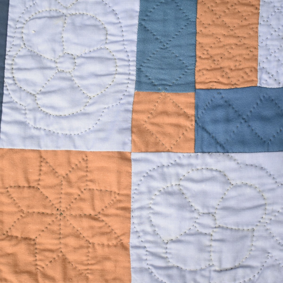 American Folk Art Quilts/Coverlets