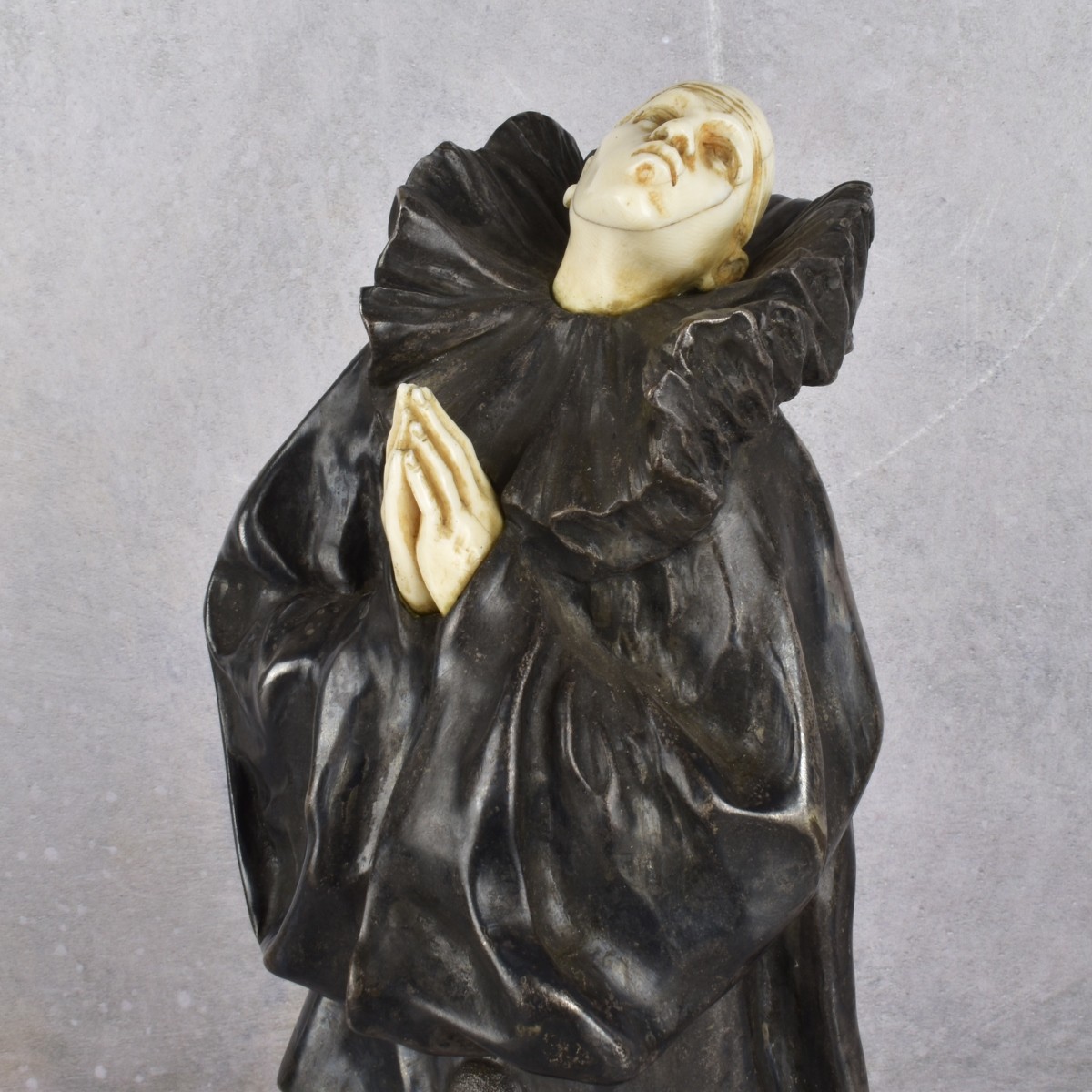 Alliot Lucien, French (1877-1967) Figurine