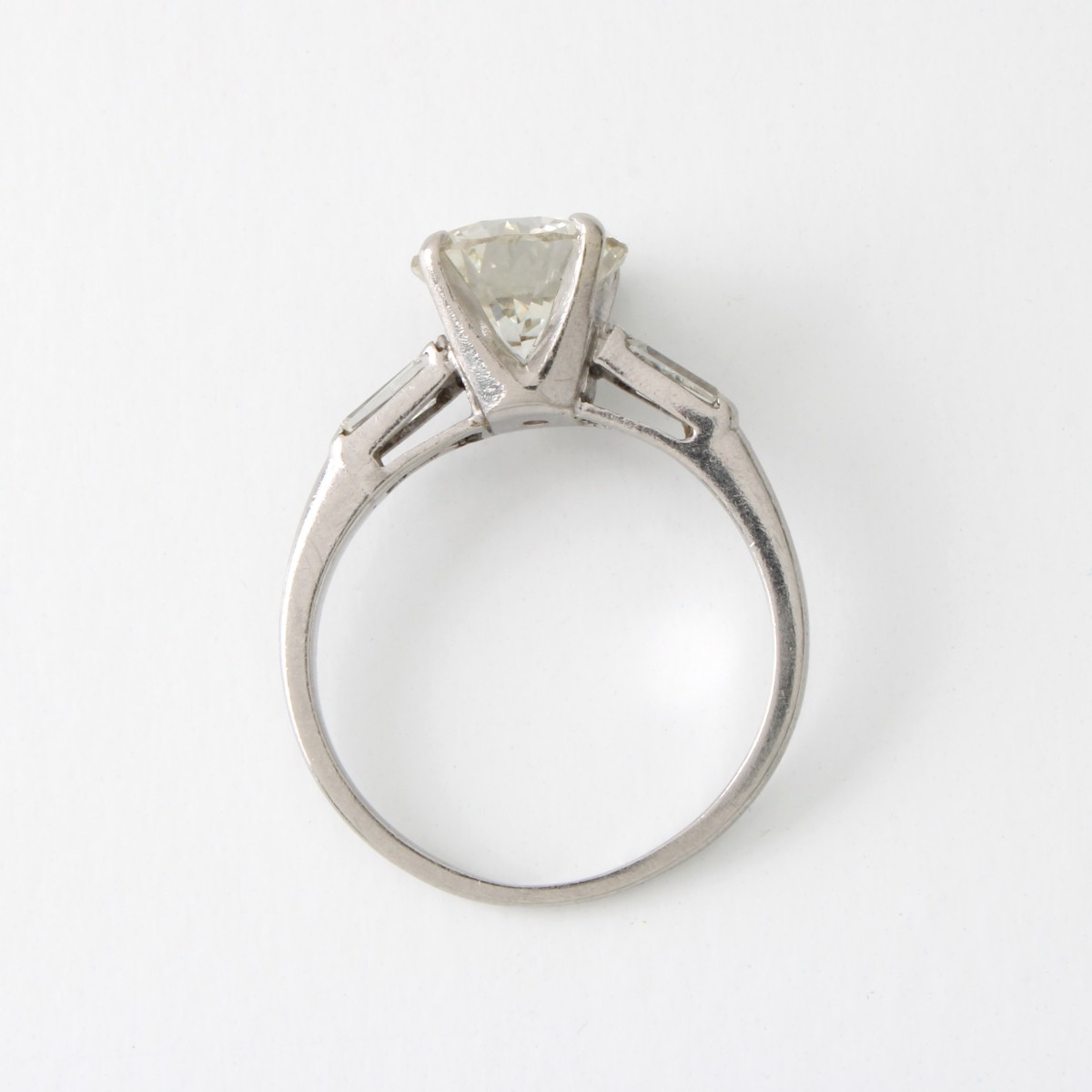 Diamond and 18K Ring