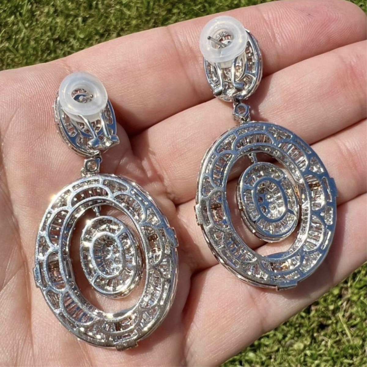 Diamond and 18K Earrings