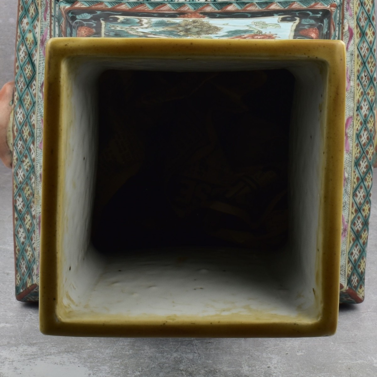 Large Chinese Famille Verte Vase