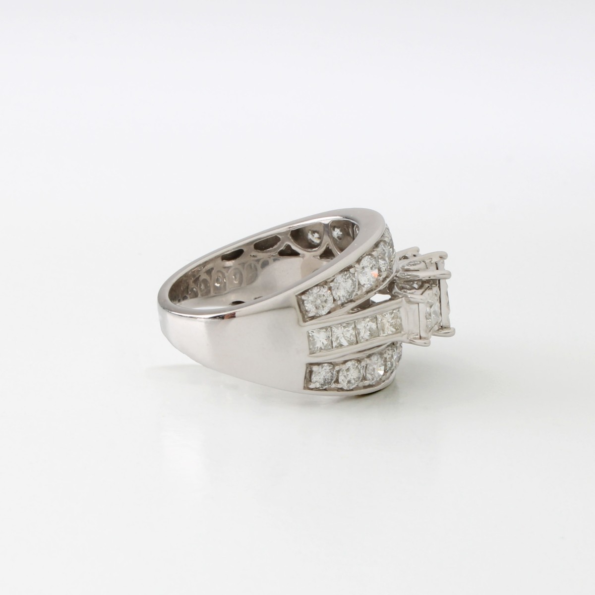 Diamond and 14K Ring