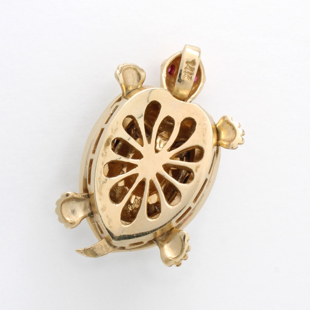 14K Turtle Pendant