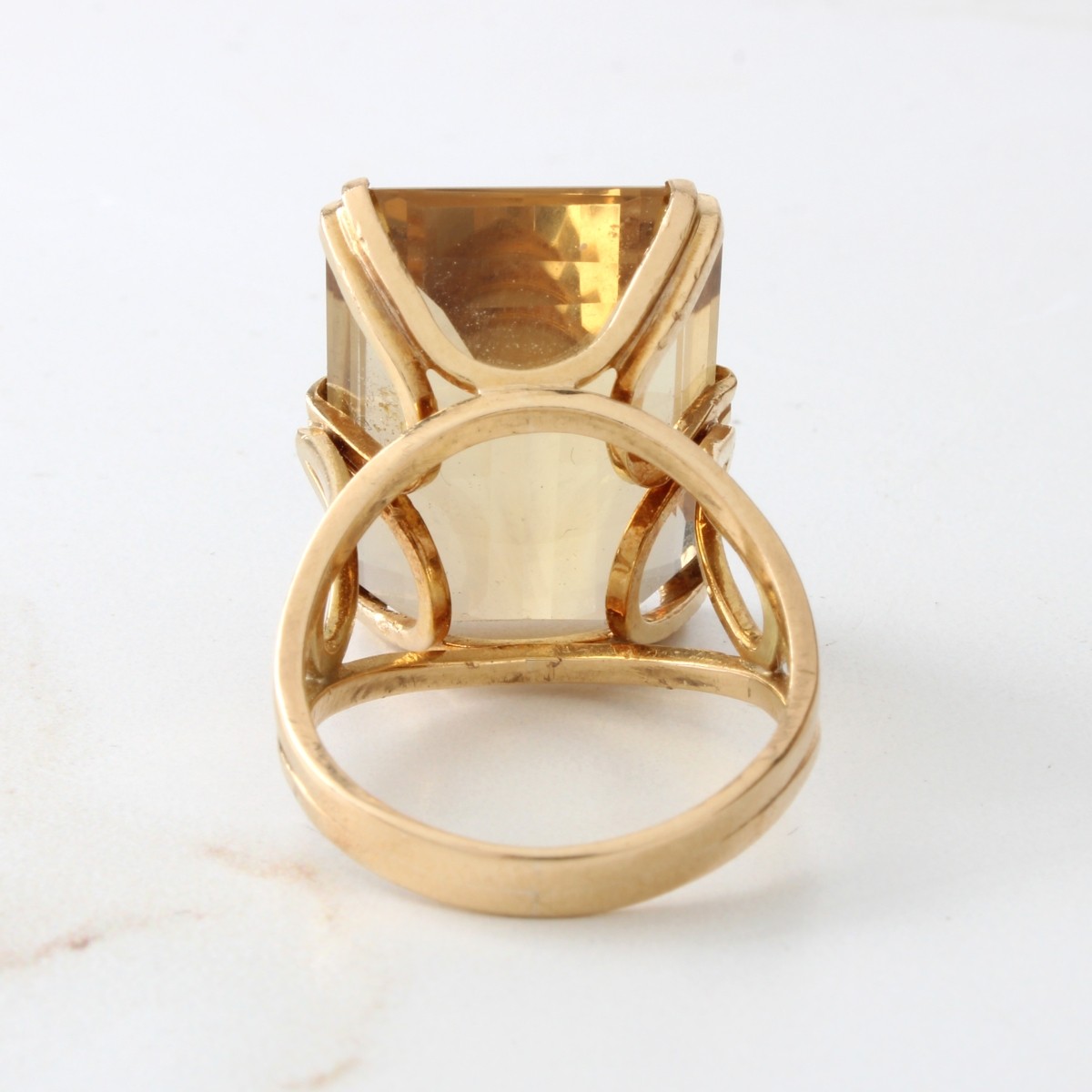 Citrine and 14K Ring