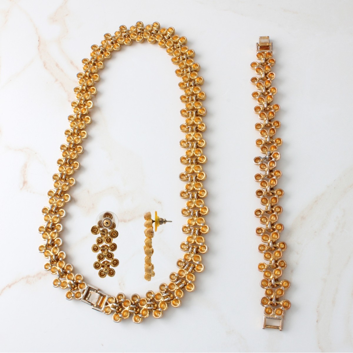 Necklace, Bracelet & Earrings Suite