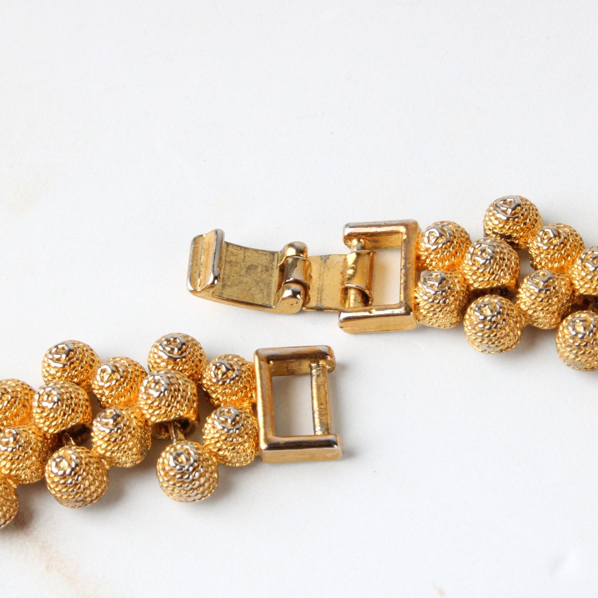 Necklace, Bracelet & Earrings Suite