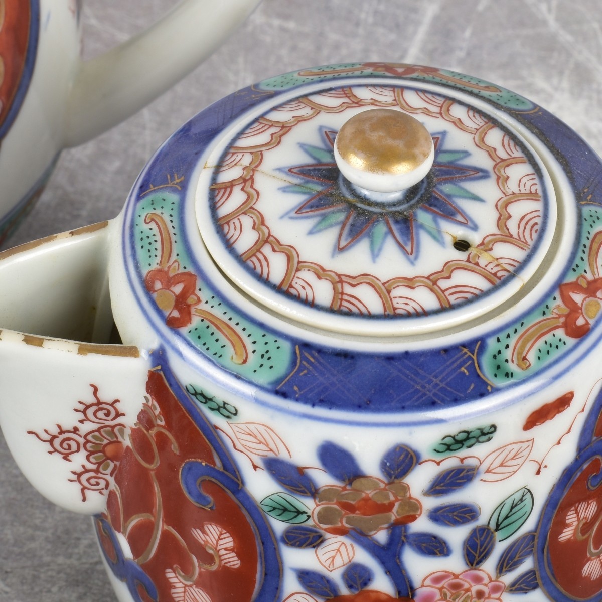 Fuki Choshun Nisho Tea Service & Sake Game