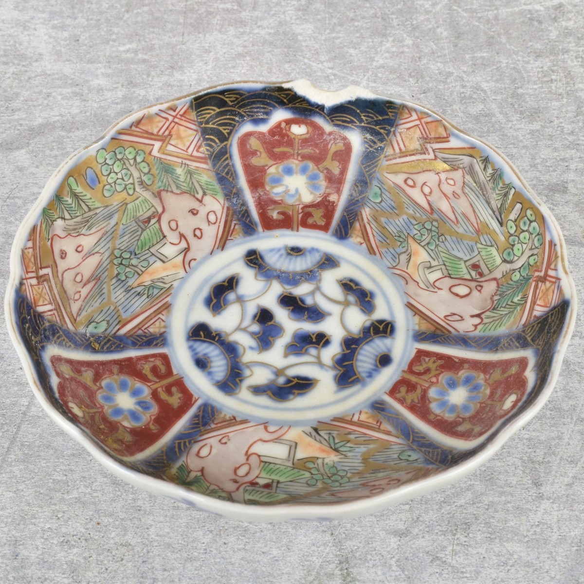 Vintage Japanese Imari Porcelain Pieces