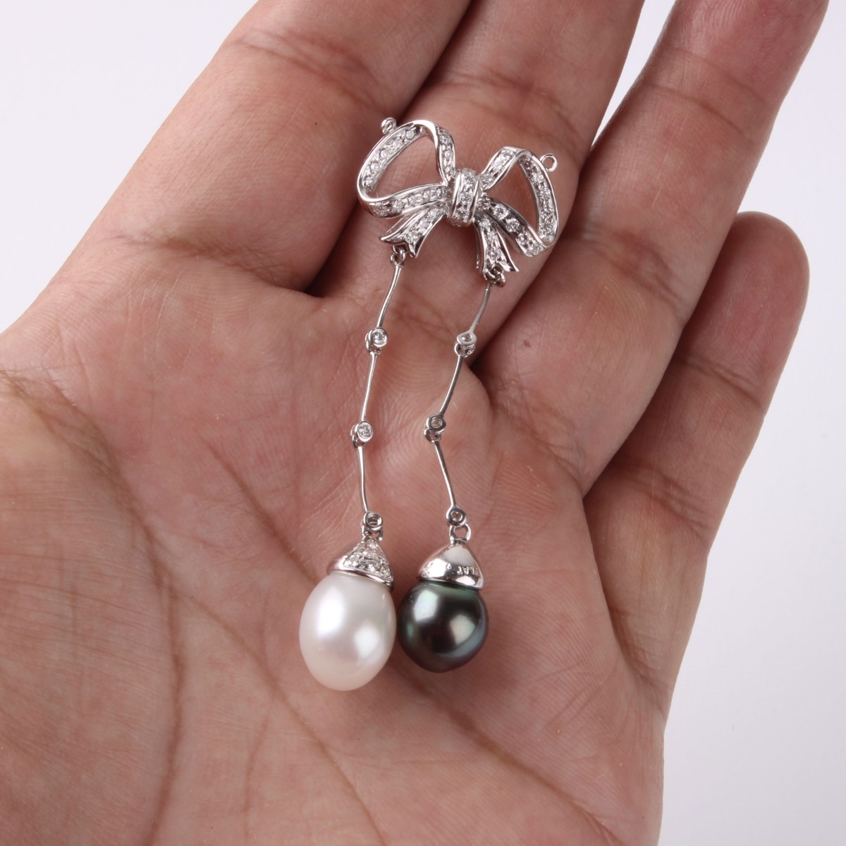 Pearl, Diamond and 18K Pendant