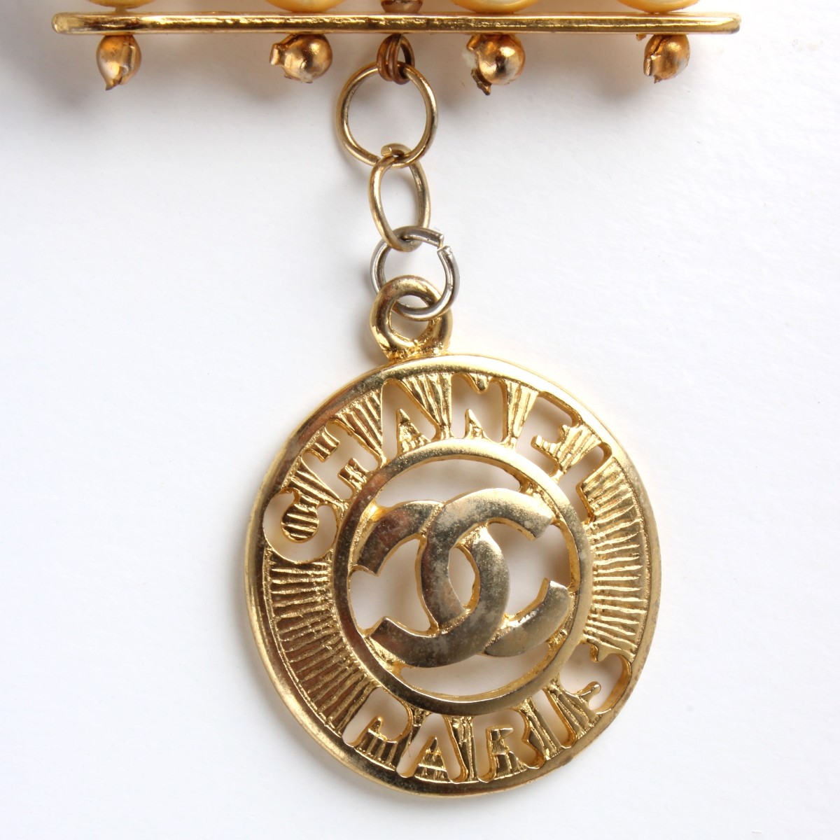 Faux Pearl and Gold Tone Bracelet