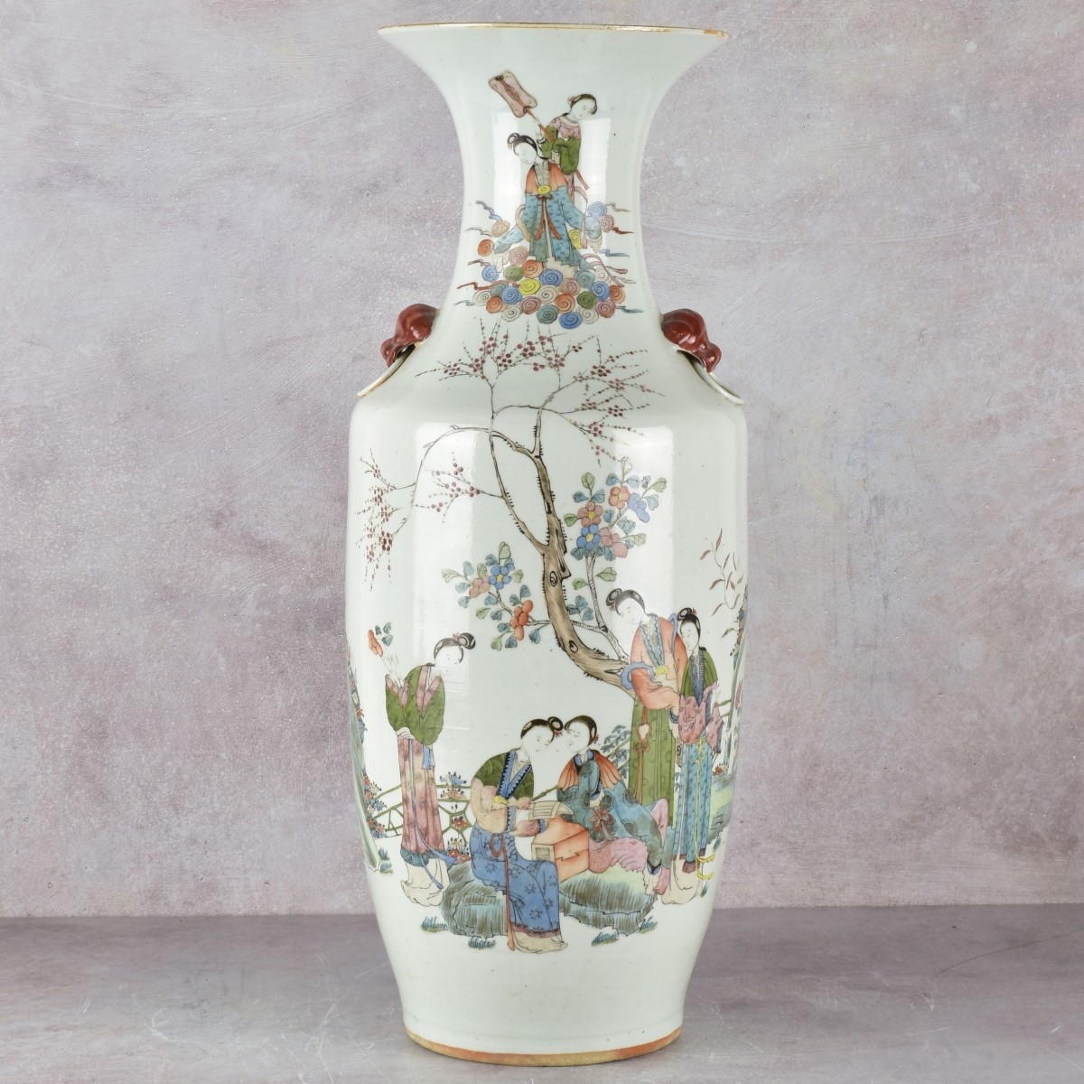 Large Vintage Chinese Porcelain Vase