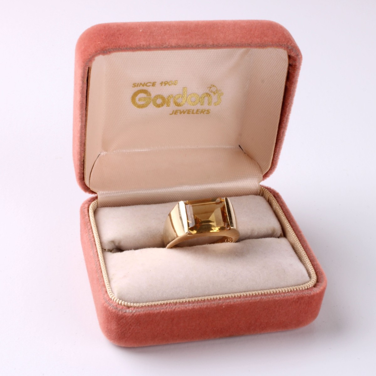 Citrine and 14 Karat Yellow Gold Ring