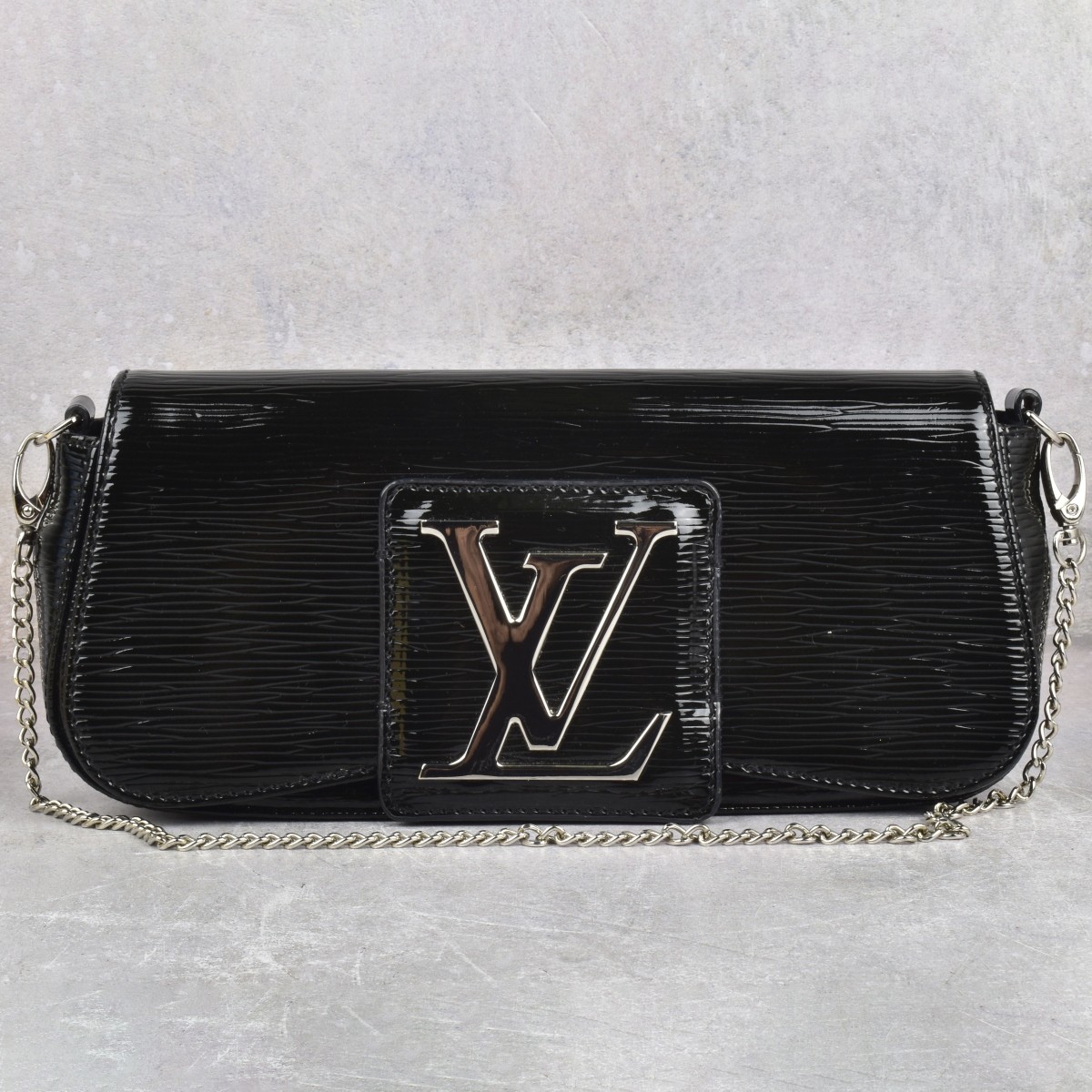 Replica Louis Vuitton Pochette