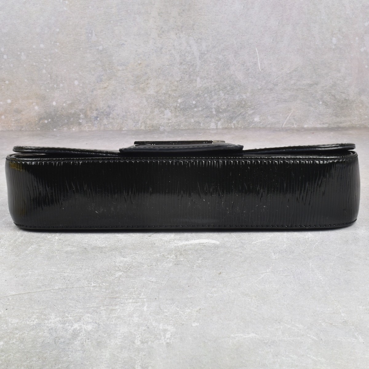 Replica Louis Vuitton Pochette