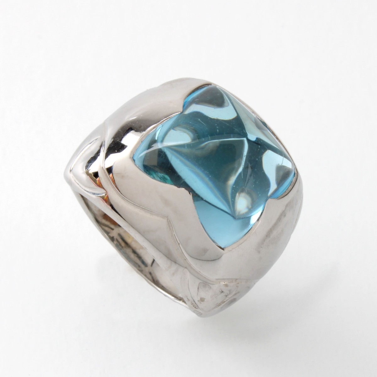 Bulgari Topaz 18K Ring