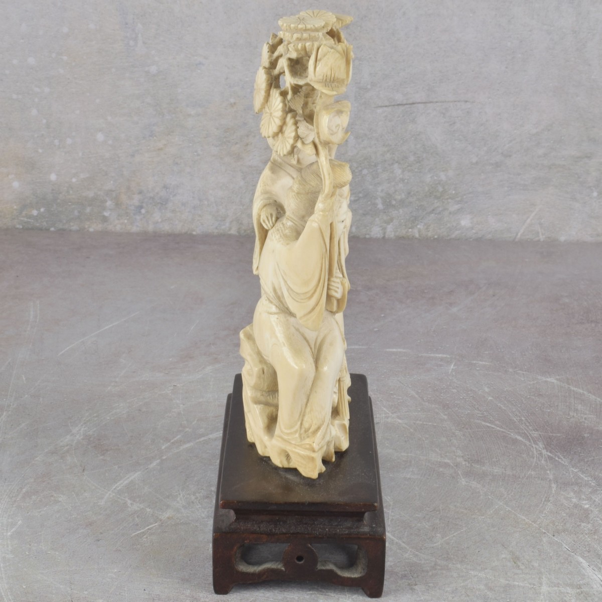 Antique Chinese Carved Sculpture
