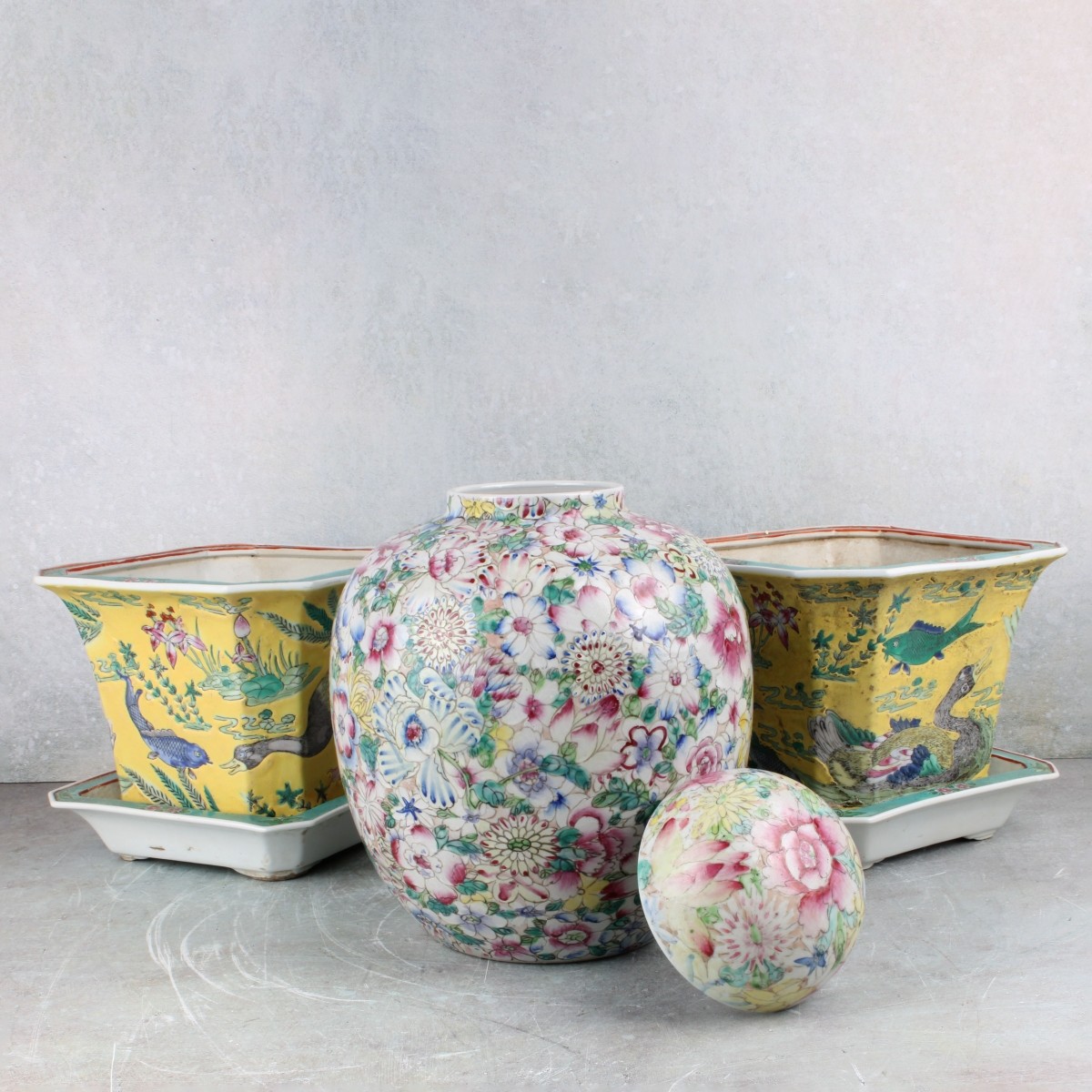 Vintage Chinese Porcelain Pieces