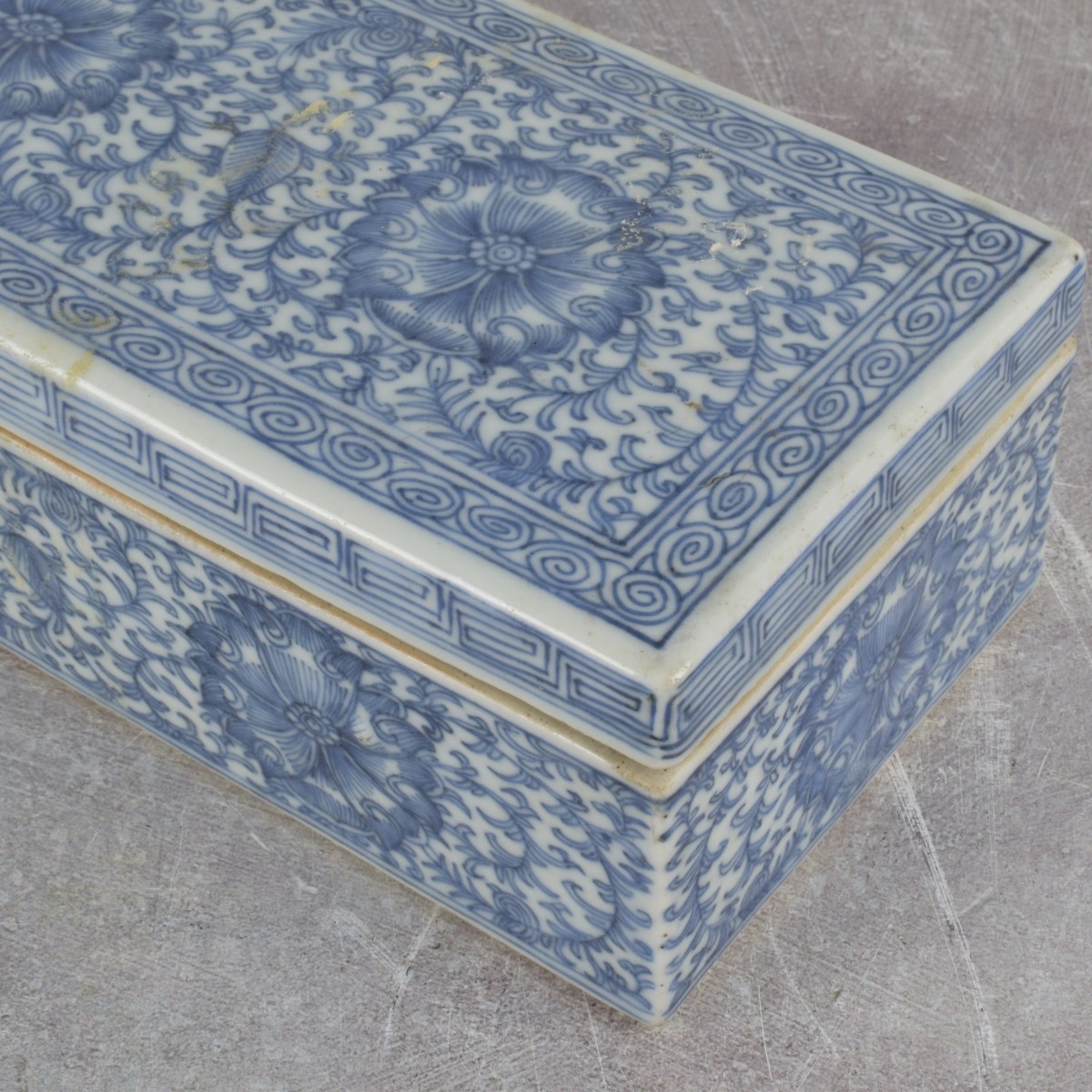 Antique Chinese Porcelain Pieces