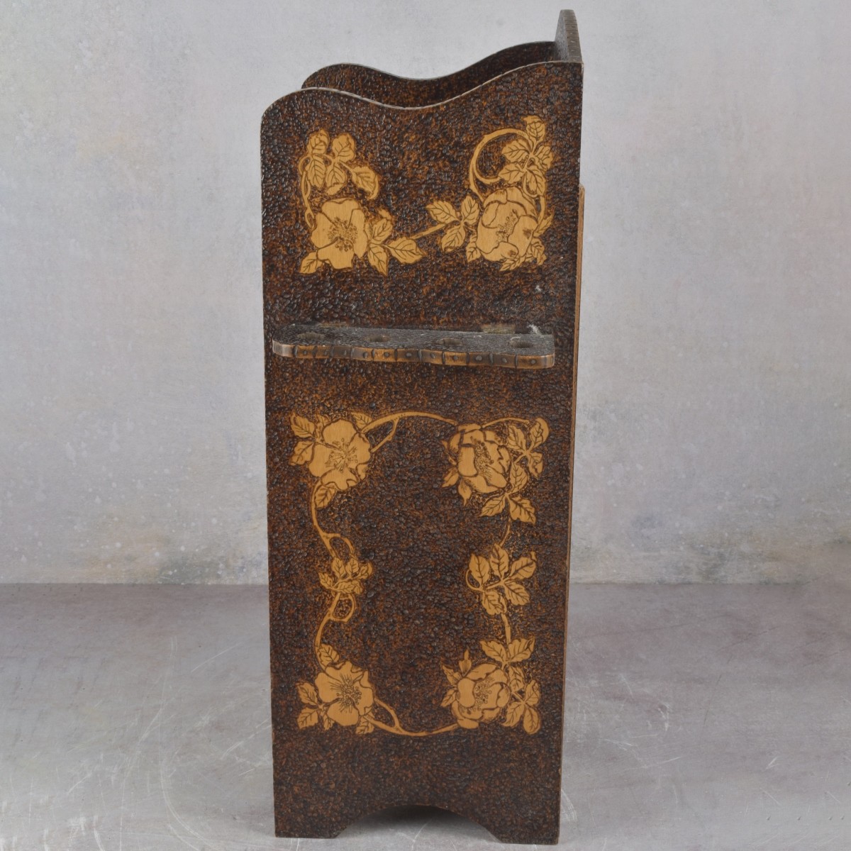 Pipe Tobacco Storage Cabinet