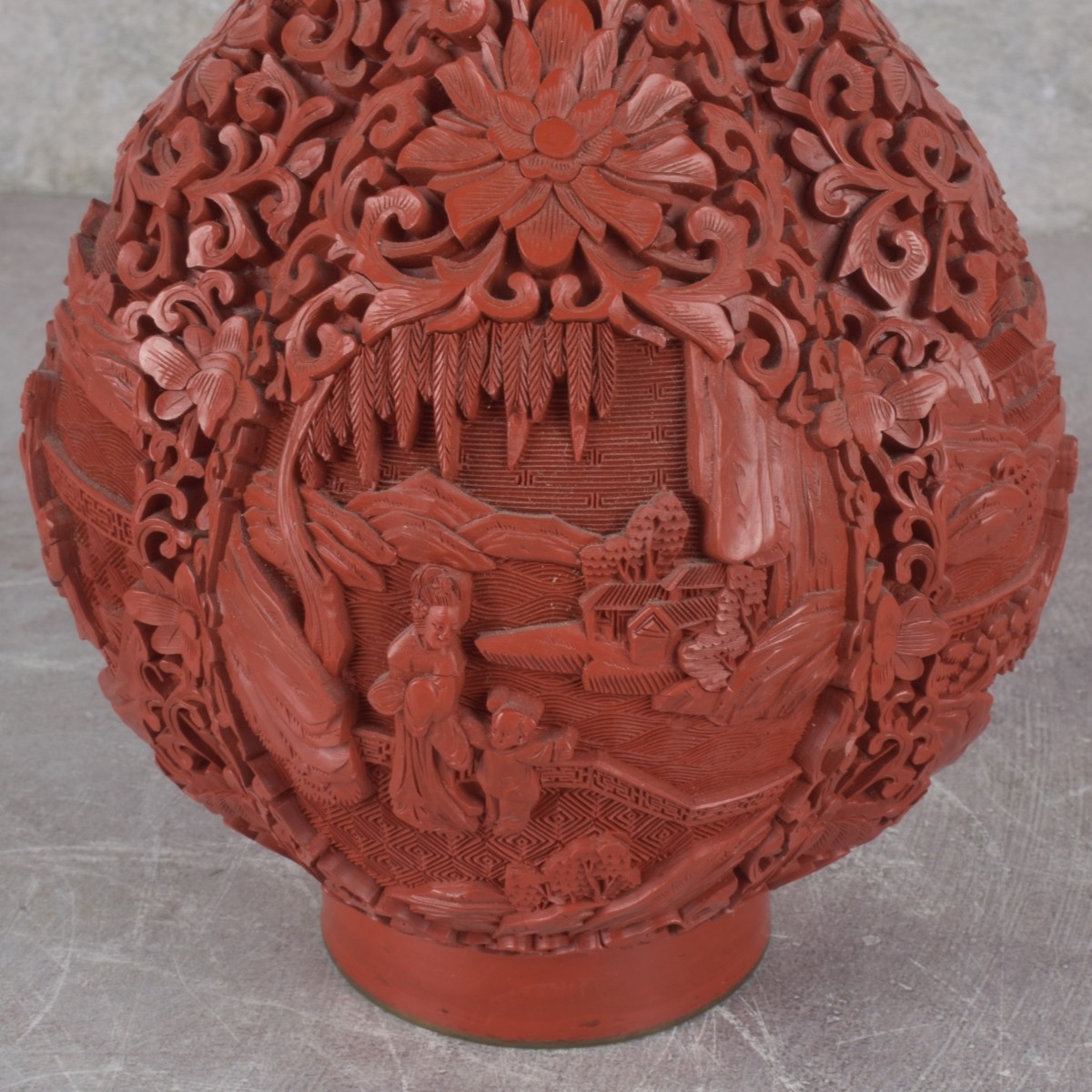 Vintage Chinese Cinnabar