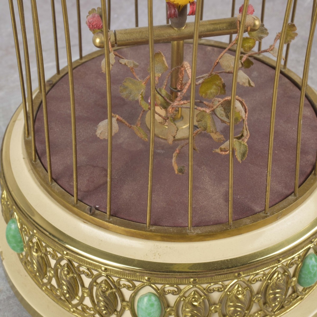 Mechanical Signing Bird