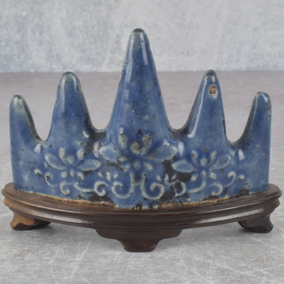 Ming Dynasty Porcelain Brush Rest