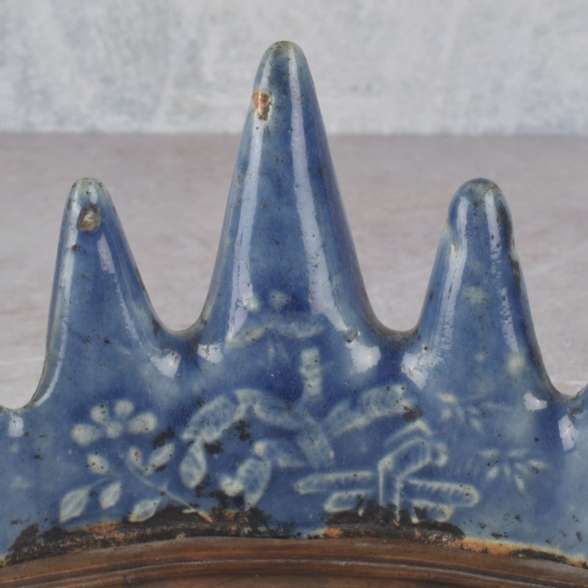 Ming Dynasty Porcelain Brush Rest