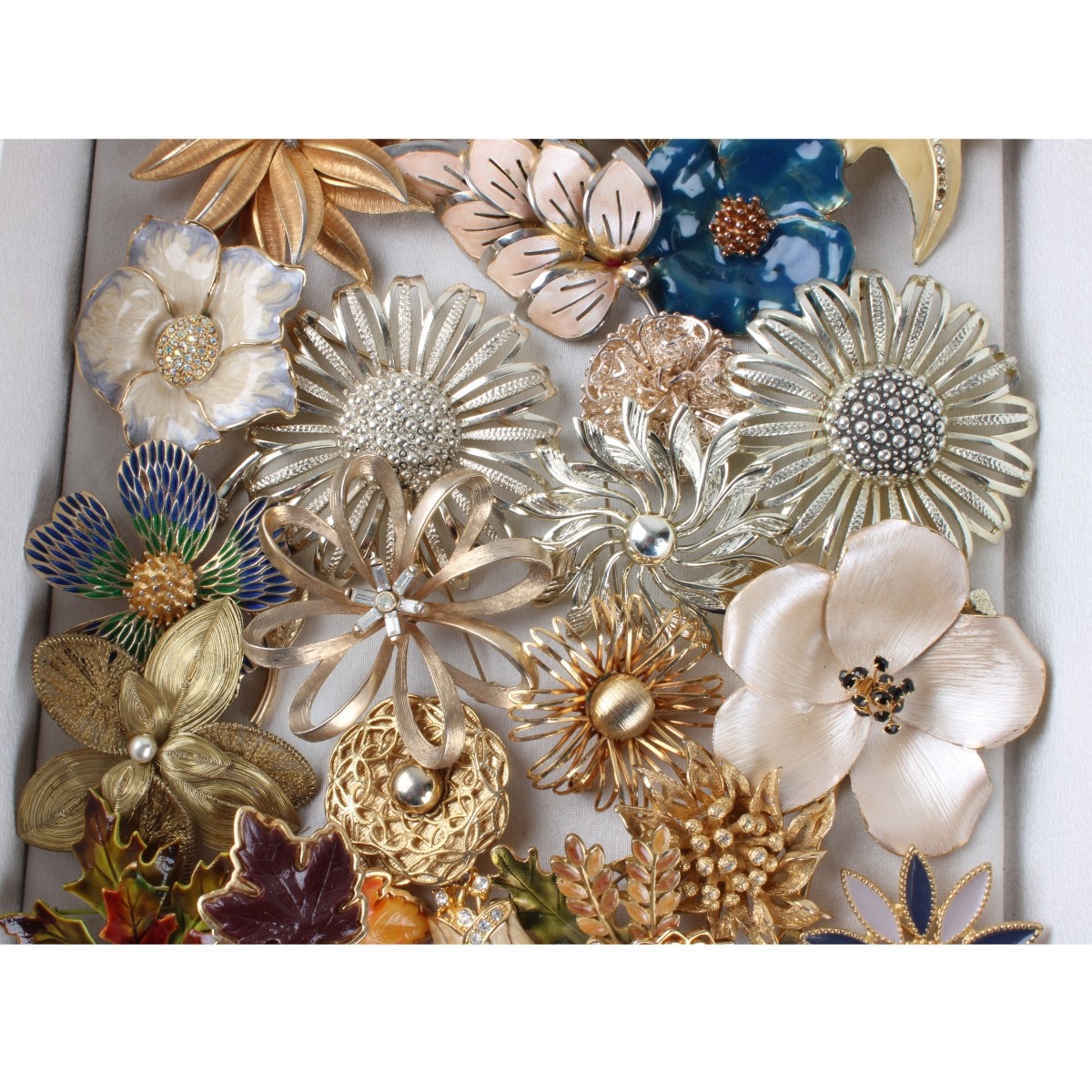 Tray of Costume Jewelry