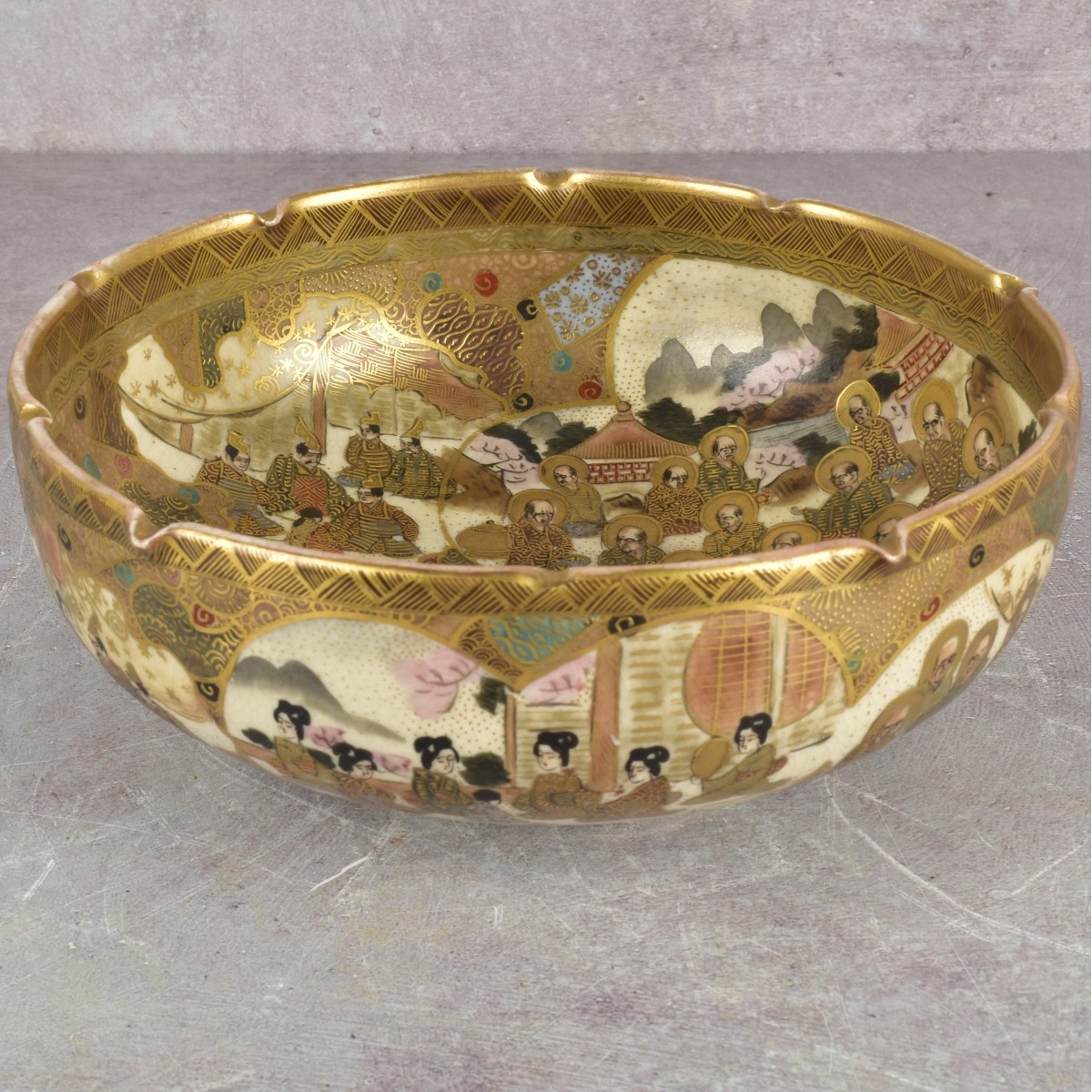 Japanese Meiji Satsuma Bowl