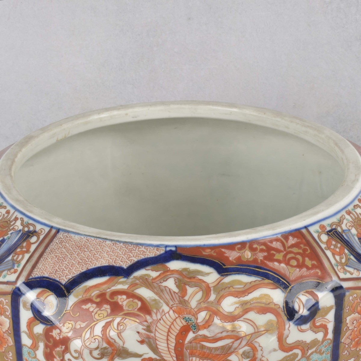 Circa 1900 Japanese Imari Tureen